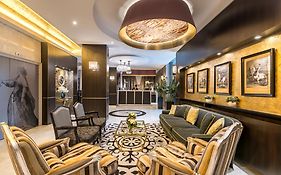 Hotel Le Versailles